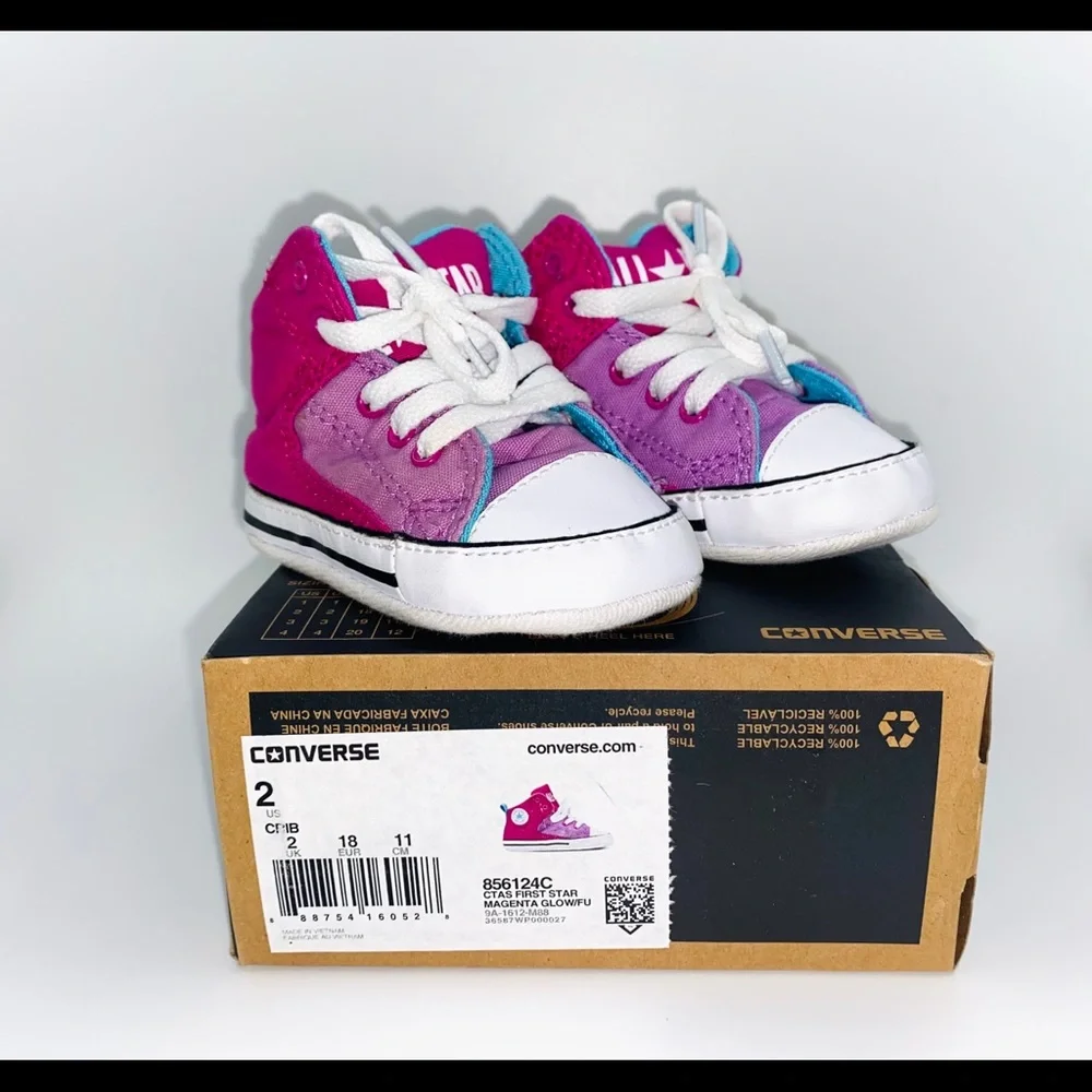 Baby girl Converse